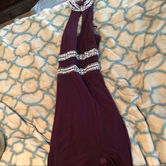 Prom dress - Picture 2 of 4